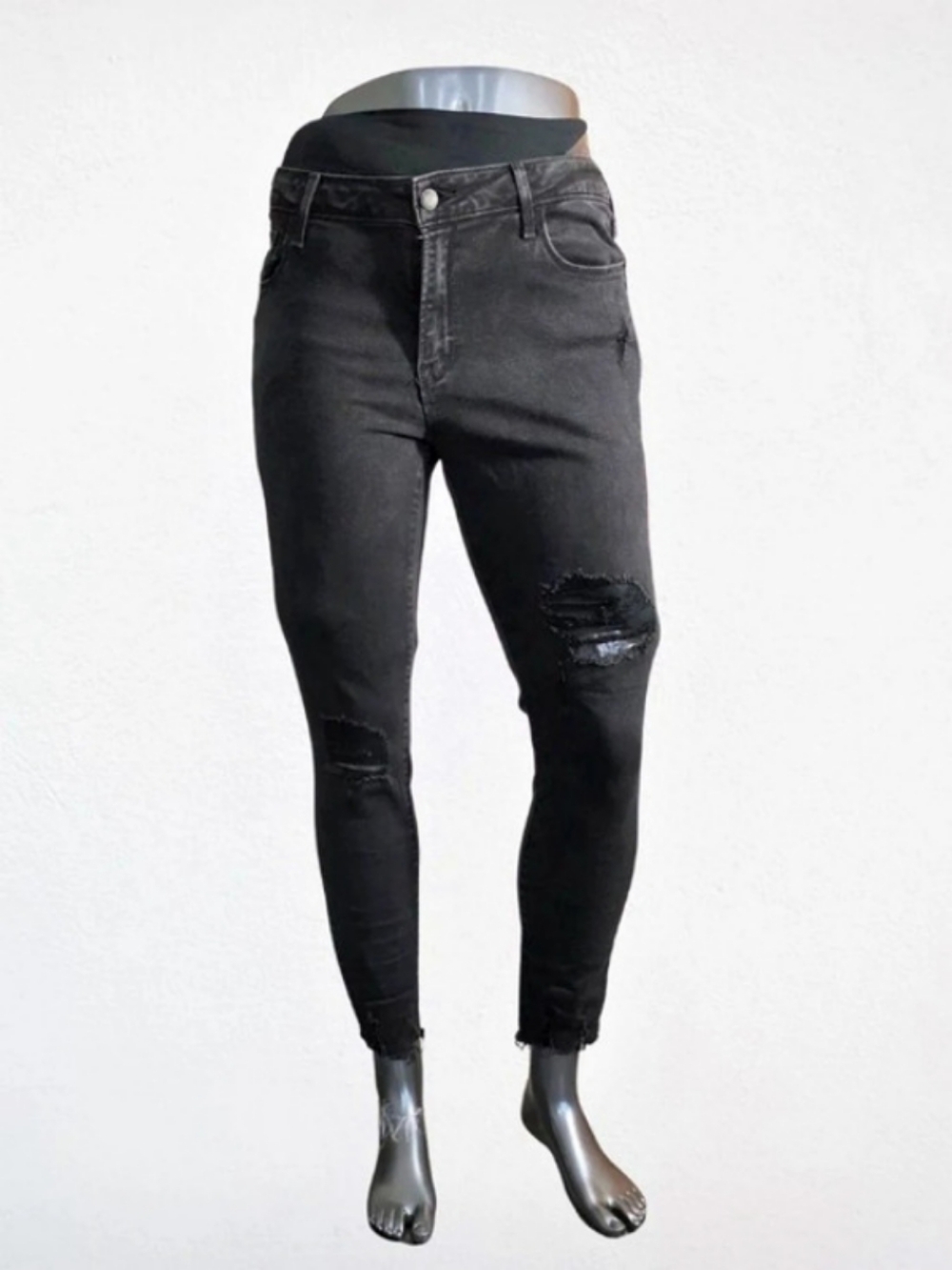 Old Navy Rockstar Super Skinny Distressed Skinny Jeans Black Size 12
